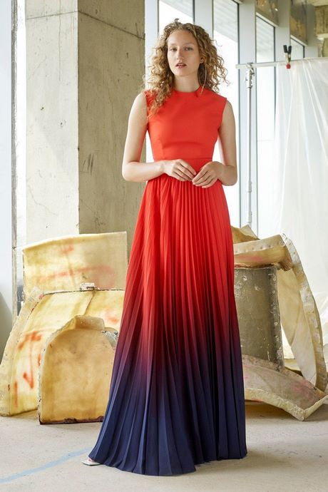 czerwone-sukienki-2020-33 Czerwone sukienki 2020