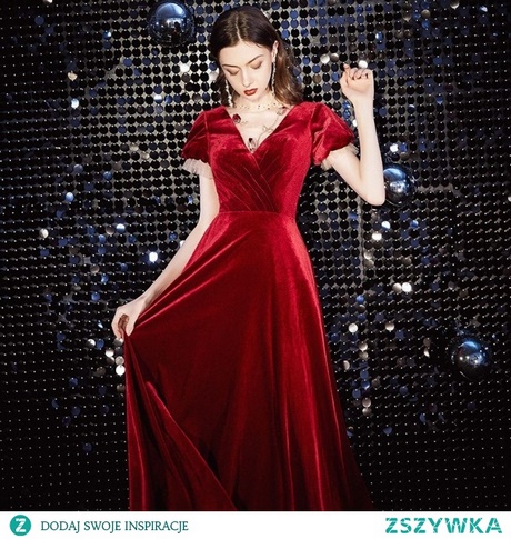 modne-czerwone-sukienki-2020-80_4 Modne czerwone sukienki 2020