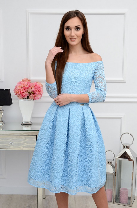 bkitna-koronkowa-sukienka-71 Błękitna koronkowa sukienka