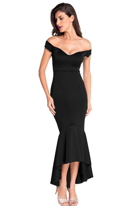 czarna-duga-suknia-wieczorowa-91 Czarna długa suknia wieczorowa
