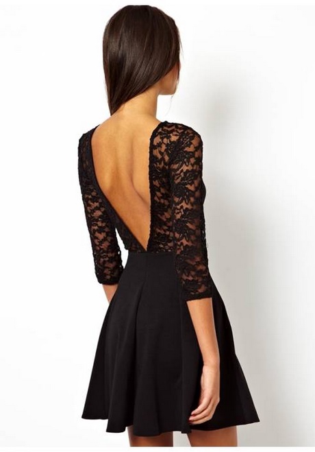 czarna-sukienka-z-wycitymi-plecami-33_10 Czarna sukienka z wyciętymi plecami