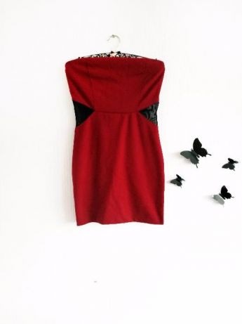 sukienka-czerwona-bez-ramiczek-04_4 Sukienka czerwona bez ramiączek