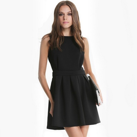 sukienka-z-odkrytymi-plecami-czarna-70_15 Sukienka z odkrytymi plecami czarna