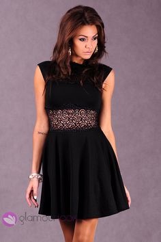 sukienka-z-odkrytymi-plecami-czarna-70_7 Sukienka z odkrytymi plecami czarna