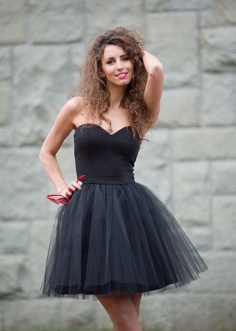 sukienki-gorsetowe-czarne-47_11 Sukienki gorsetowe czarne