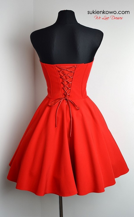 sukienki-gorsetowe-czerwone-13_14 Sukienki gorsetowe czerwone