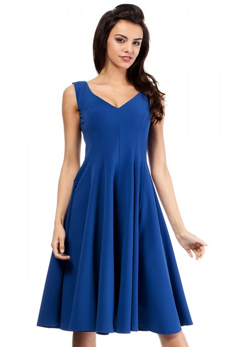 sukienki-kobaltowe-rozkloszowane-57 Sukienki kobaltowe rozkloszowane