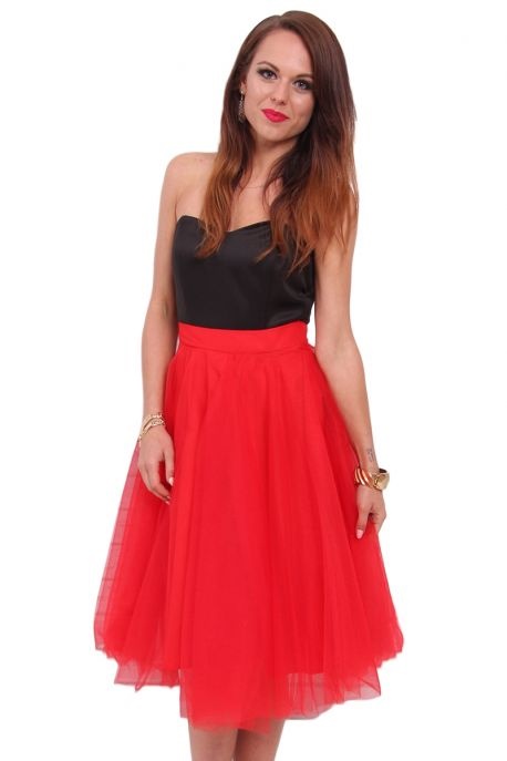 tiulowa-sukienka-czerwona-61_16 Tiulowa sukienka czerwona