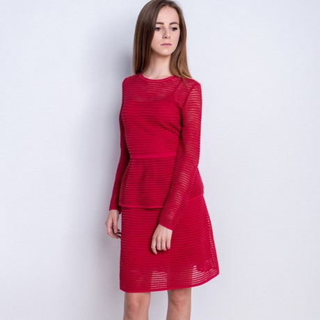 czerwona-sukienka-z-dugim-rkawem-90_4 Czerwona sukienka z długim rękawem