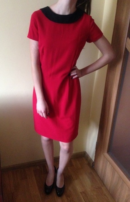 czerwona-sukienka-z-konierzykiem-71_13 Czerwona sukienka z kołnierzykiem
