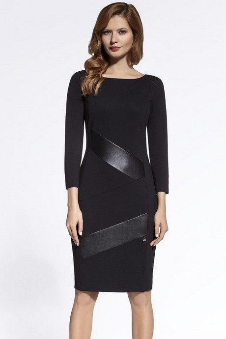 sukienki-eleganckie-czarne-92_5 Sukienki eleganckie czarne