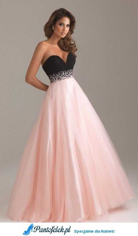 dluga-rozowa-suknia-18_8 Długa różowa suknia