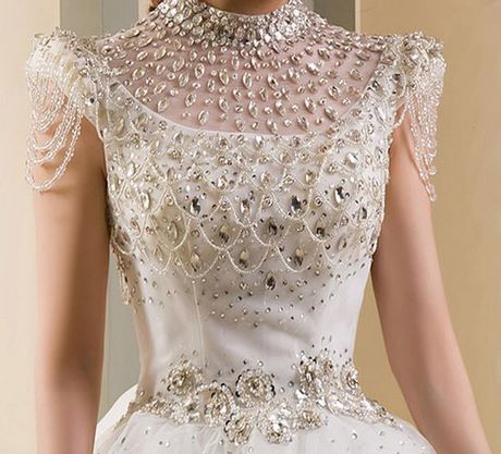 najdrozsza-sukienka-slubna-na-swiecie-68_12 Najdroższa sukienka ślubna na świecie