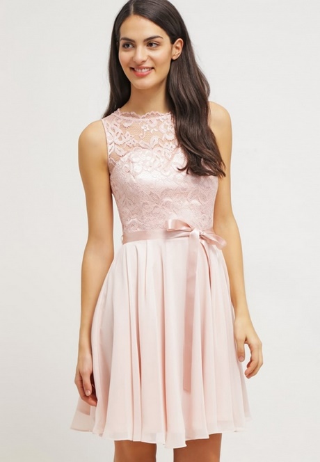 rozowa-sukienka-z-koronka-12_13 Rozowa sukienka z koronka