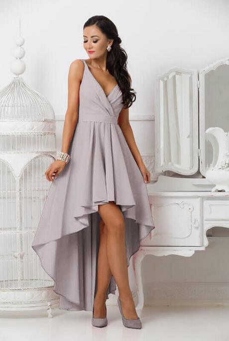 sukienka-na-wesele-2021-dla-puszystych-08 Sukienka na wesele 2021 dla puszystych