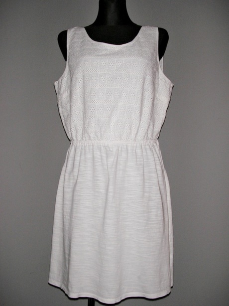 biae-baweniane-sukienki-15_9 Białe bawełniane sukienki