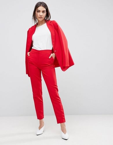 czerwone-garnitury-damskie-31 Czerwone garnitury damskie