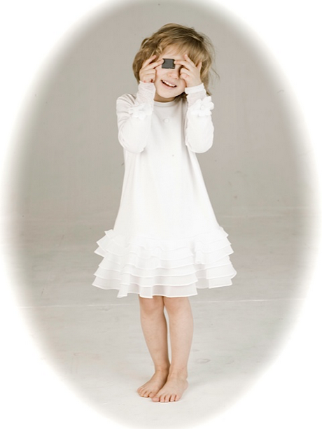 biala-suknia-dla-dziewczynki-97_3 Biała suknia dla dziewczynki