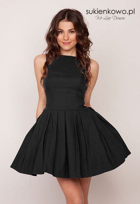 czarna-sukienka-na-komers-72_19 Czarna sukienka na komers