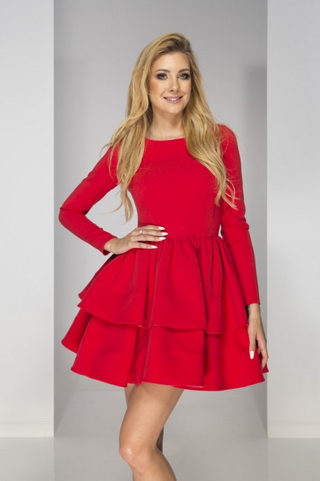 czerwona-sukienka-dlugi-rekaw-39_12 Czerwona sukienka dlugi rekaw