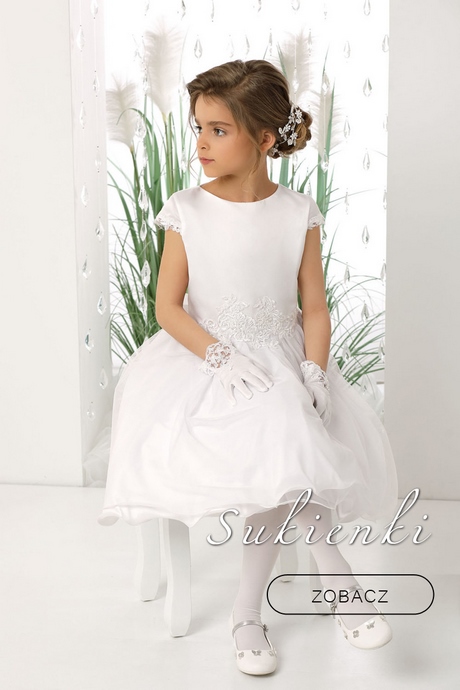 eleganckie-sukienki-dla-malych-dziewczynek-12_11 Eleganckie sukienki dla małych dziewczynek