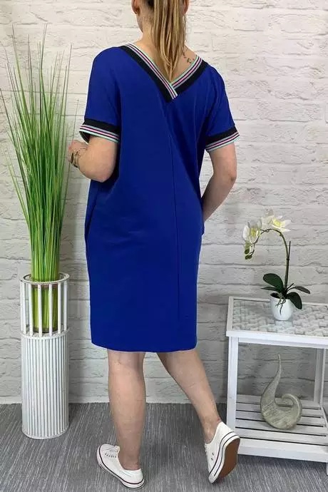 niebieska-sukienka-sportowa-60_7-18 Niebieska sukienka sportowa