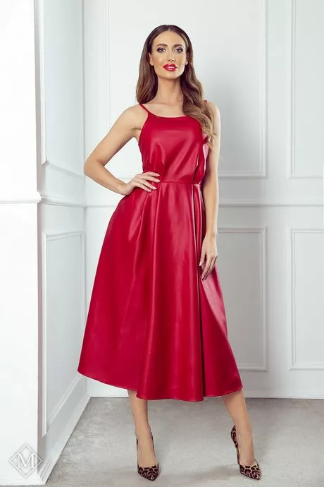 sukienka-skorzana-czerwona-46_3-13 Sukienka skórzana czerwona