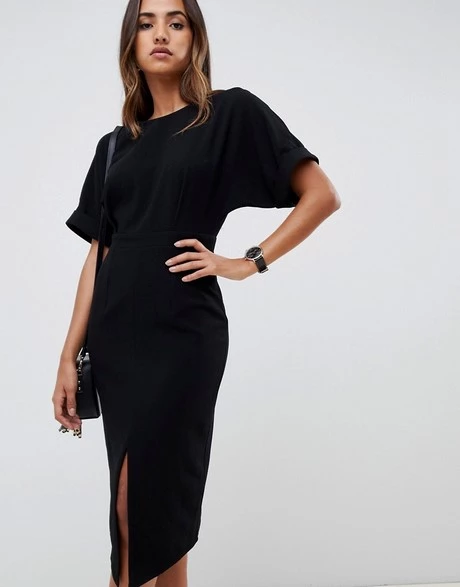 sukienki-czarne-proste-eleganckie-62_5-14 Sukienki czarne proste eleganckie