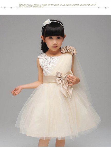 biaa-sukienka-dla-dziewczynki-62_16 Biała sukienka dla dziewczynki
