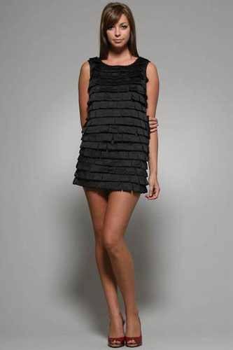 czarna-sukienka-krtka-77_11 Czarna sukienka krótka
