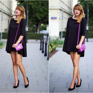 czarna-sukienka-stylizacje-32_12 Czarna sukienka stylizacje