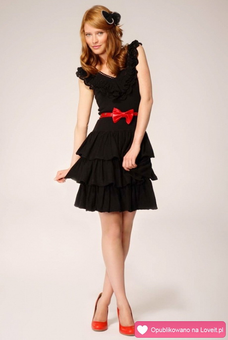 czarne-krtkie-sukienki-69 Czarne krótkie sukienki