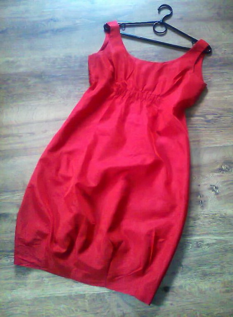 czerwona-sukienka-bombka-42_15 Czerwona sukienka bombka
