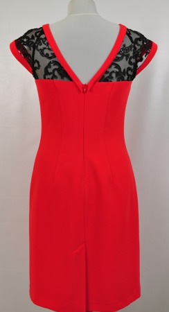 czerwona-sukienka-z-czarn-koronk-63_10 Czerwona sukienka z czarną koronką