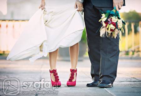 kolorowe-buty-do-sukni-lubnej-33_10 Kolorowe buty do sukni ślubnej