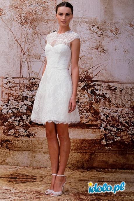 koronkowa-krtka-suknia-lubna-97_12 Koronkowa krótka suknia ślubna