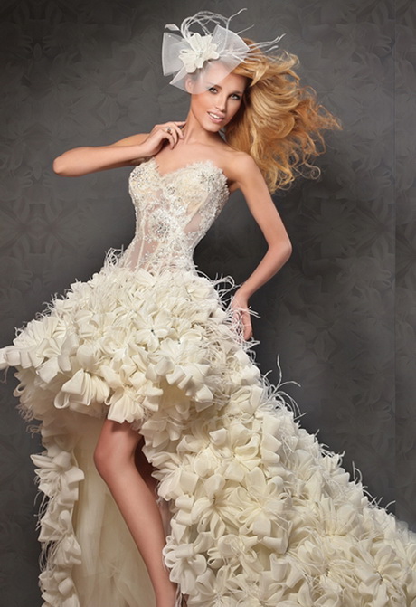 najadniejsze-suknie-lubne-80_12 Najładniejsze suknie ślubne