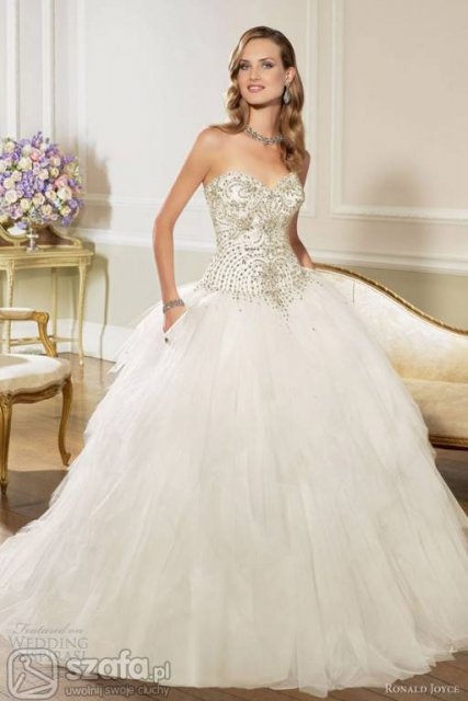 najpikniejsza-suknia-lubna-wiata-51_5 Najpiękniejsza suknia ślubna świata