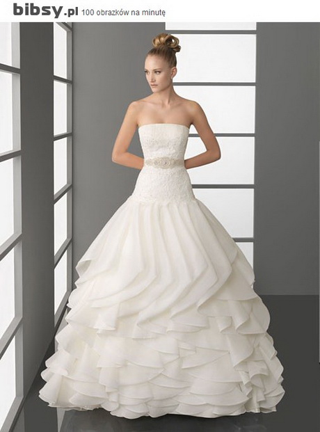 najpikniejsza-suknia-lubna-30 Najpiękniejsza suknia ślubna