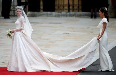 najpikniejsze-suknie-lubne-na-wiecie-77_6 Najpiękniejsze suknie ślubne na świecie