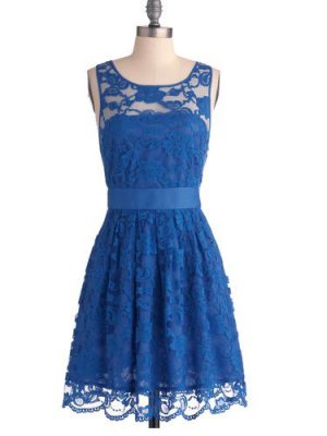 niebieska-koronkowa-sukienka-81_18 Niebieska koronkowa sukienka