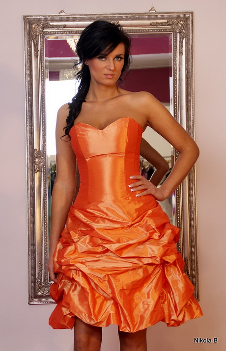 pomaraczowe-sukienki-na-wesele-91_7 Pomarańczowe sukienki na wesele