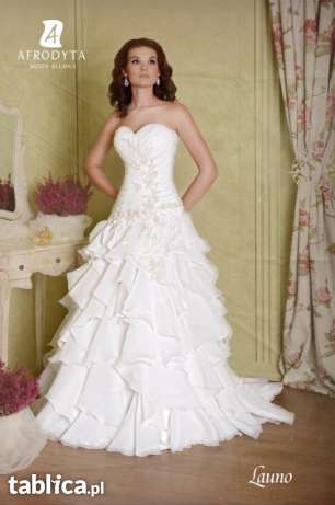 przepikna-suknia-lubna-38_13 Przepiękna suknia ślubna