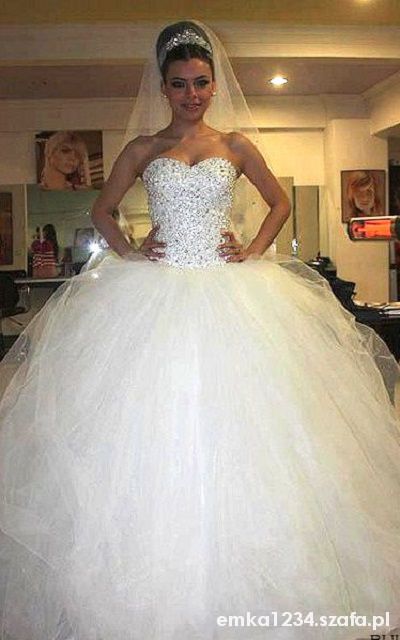 przepikna-suknia-lubna-38_7 Przepiękna suknia ślubna