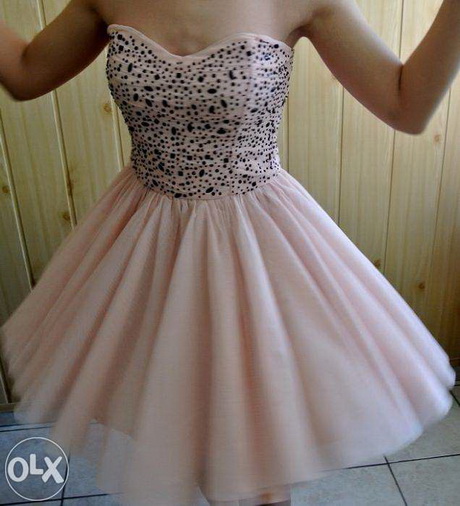 sukienka-rozkloszowana-tiul-69_13 Sukienka rozkloszowana tiul