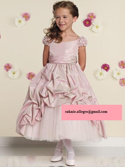 sukienki-balowe-dla-dziewczynek-40_15 Sukienki balowe dla dziewczynek