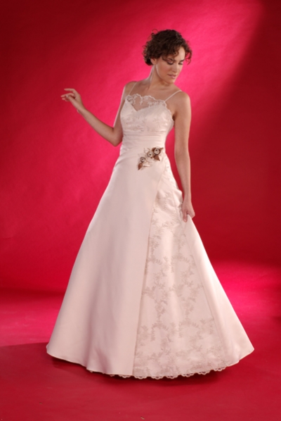 suknie-lubne-nie-biae-71_11 Suknie ślubne nie białe