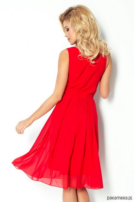 zwiewna-czerwona-sukienka-17_8 Zwiewna czerwona sukienka