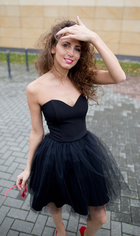 sukienka-czarna-tiul-61_14 Sukienka czarna tiul