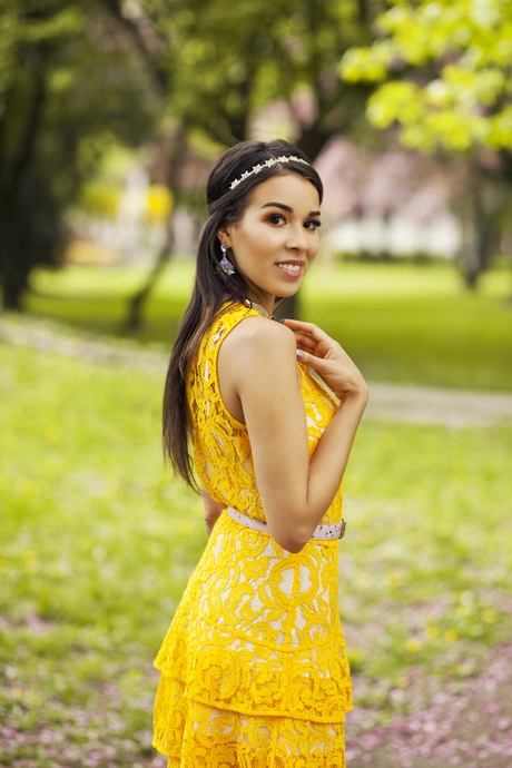 stylizacje-zolta-sukienka-50_12 Stylizacje żółta sukienka